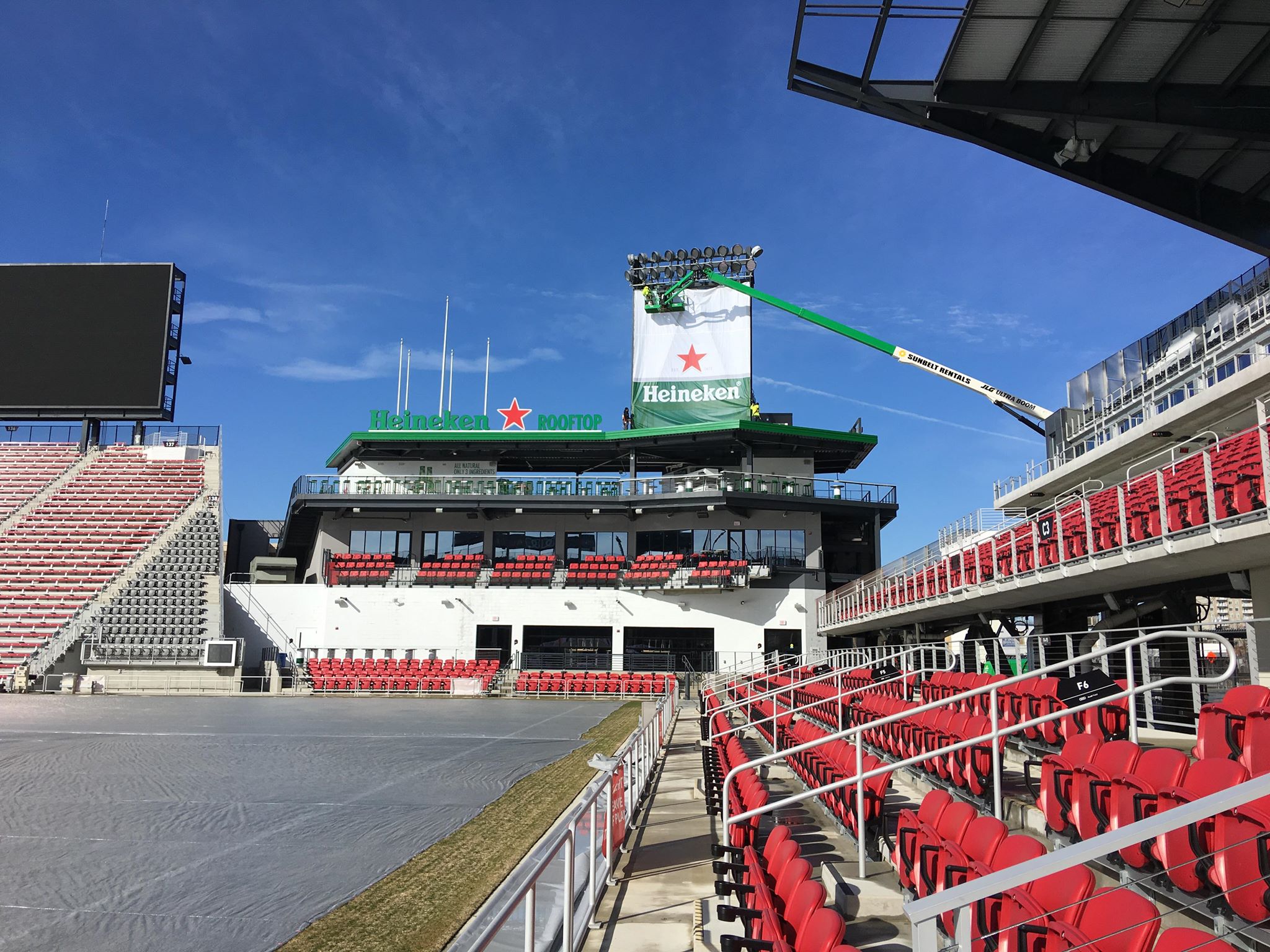 stadium-signage